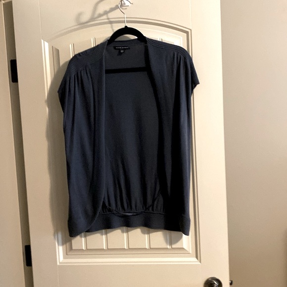 Banana Republic Ladies Shrug - Picture 1 of 4